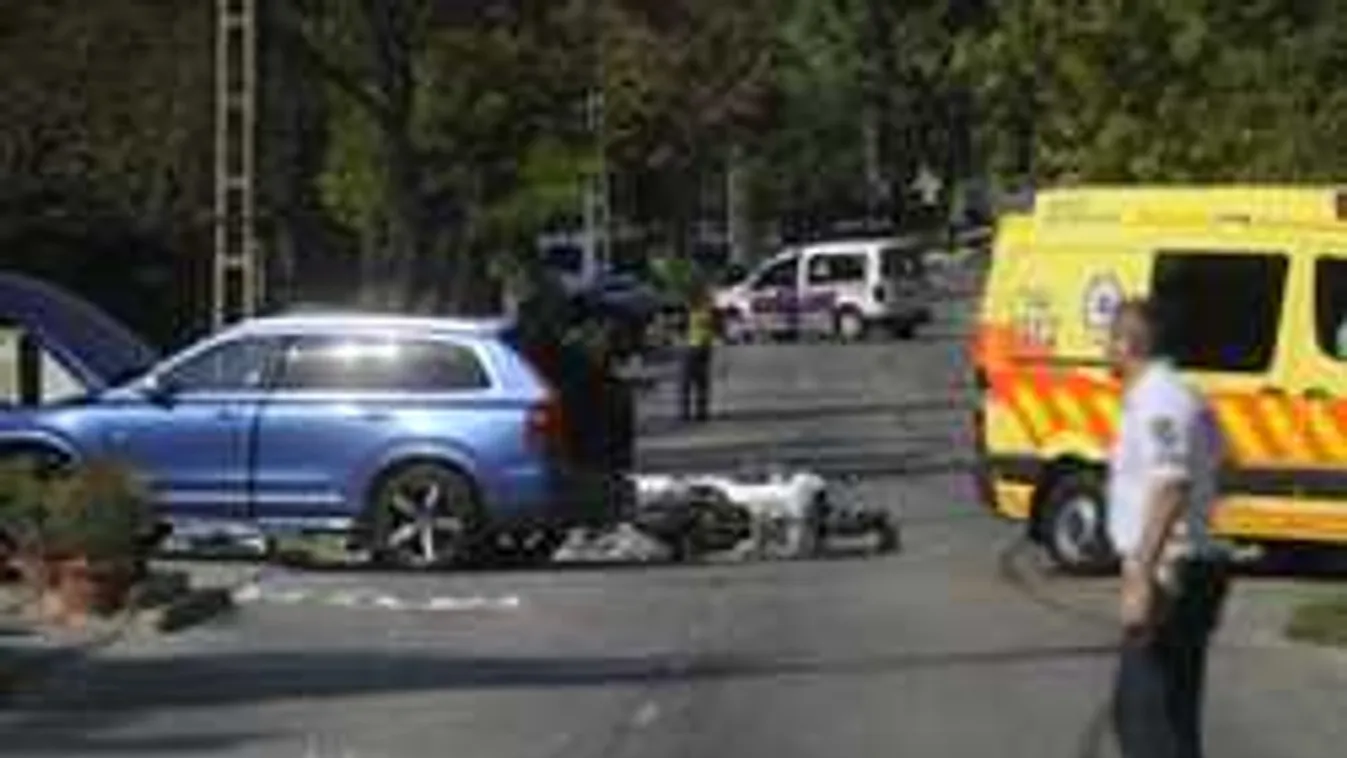 Megrázó fotó érkezett: autó alá szorulva halt meg egy ember Budapesten