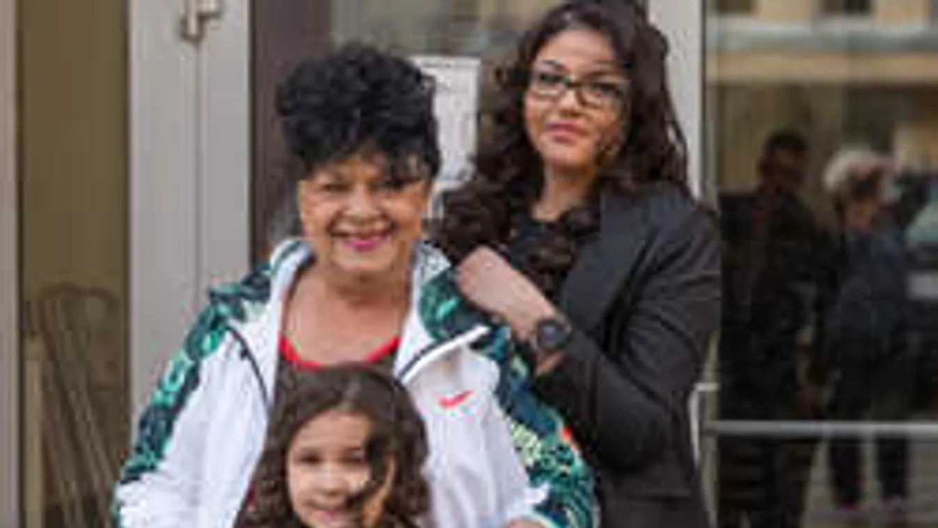 Ezért akart hazajönni a nyaralásáról Bangó Margit