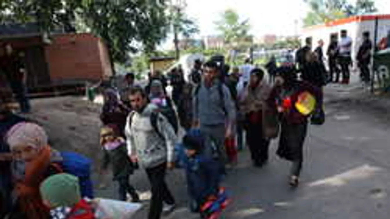 Kisvárosnyi migránst akarnak még jövő május előtt Magyarországra küldeni