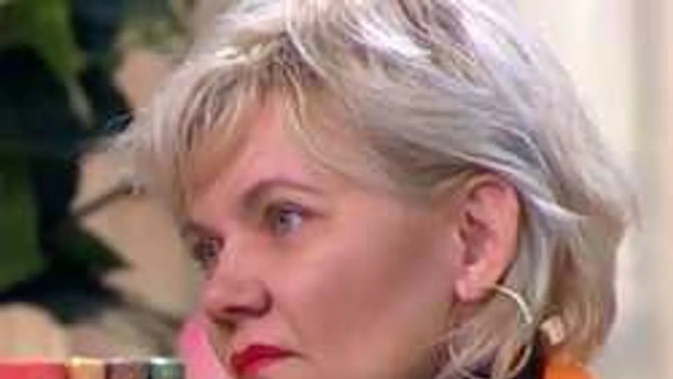 Aljas módon uszít Weisz Fanni anyja: döbbenet, hogy mire vetemedett