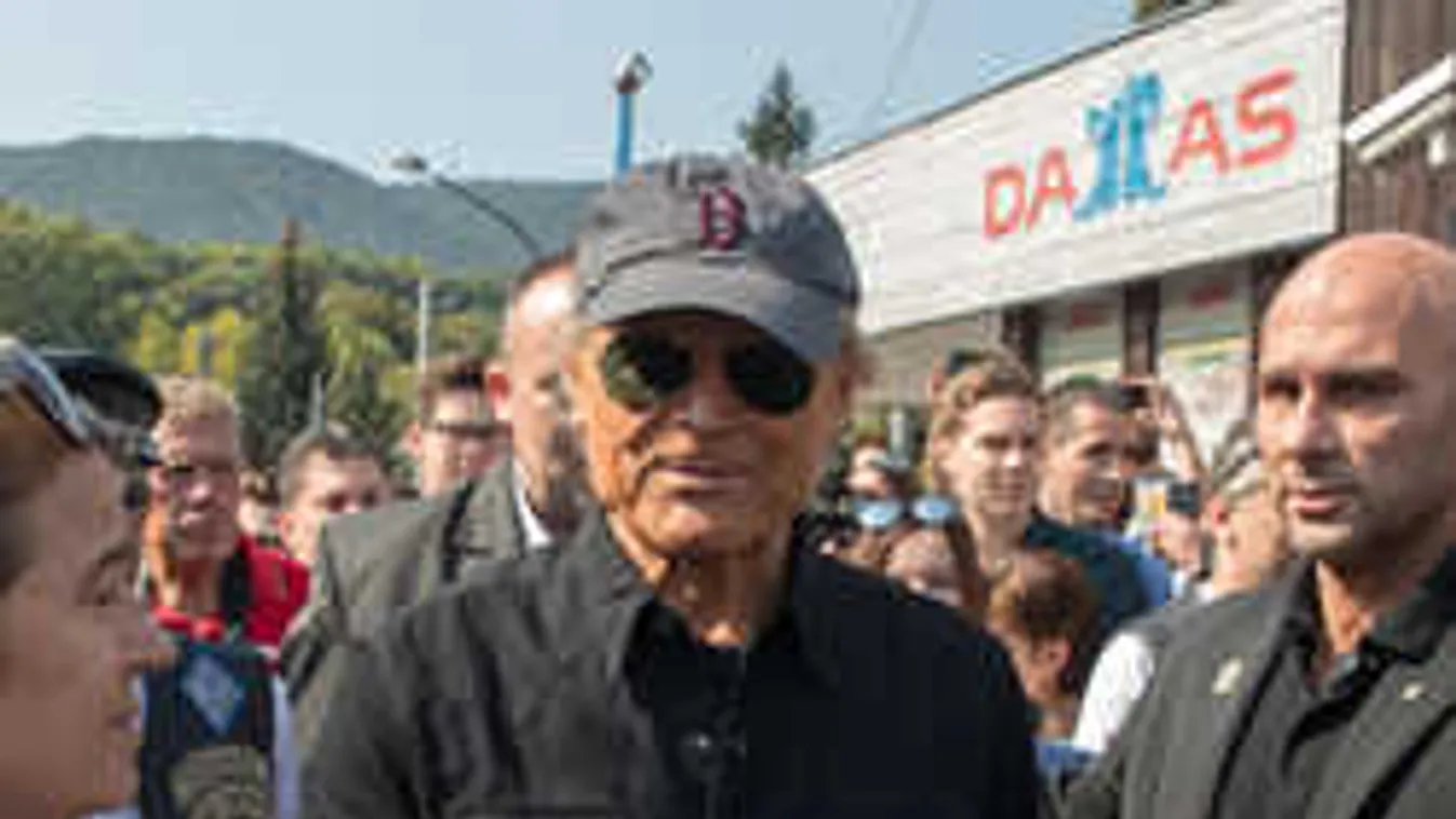 Kiderítettük, hihetetlen, mit művelt Terence Hill a budapesti étteremben