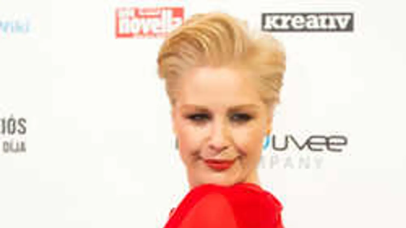 Vészfékezett a villamos: Ezt művelte a síneken Orosz Barbara