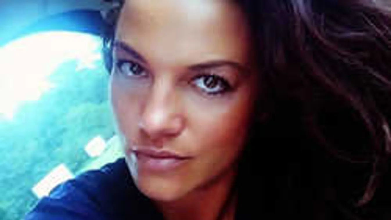 Videó: élő adásban szólta el magát betegségéről a magyar énekesnő