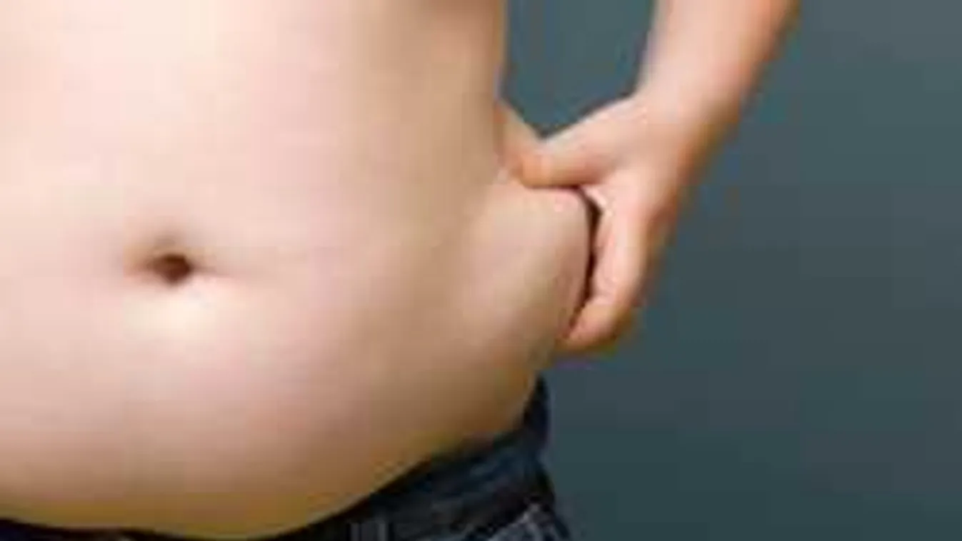 Halálra etették a 13 éves kisfiút a szülei