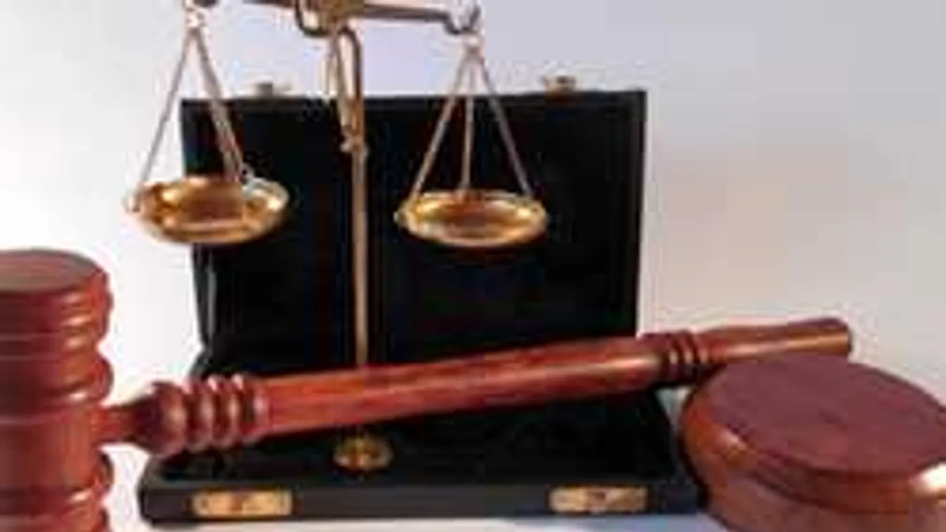 Fagyival, üdítővel csábította el a gyerekeket a pécsi pedofil