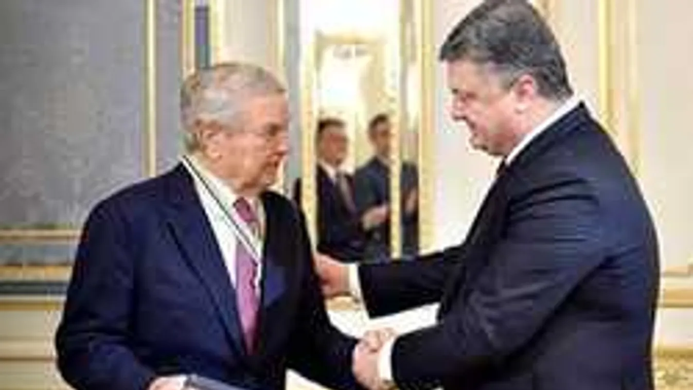 Miért tüntette ki Soros Györgyöt az ukrán elnök?