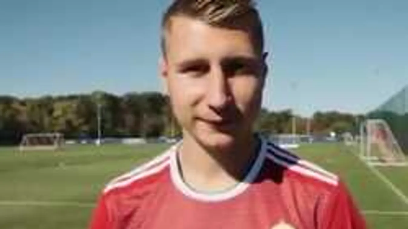 Törött vázáknak köszönhetjük a válogatott új sztárját