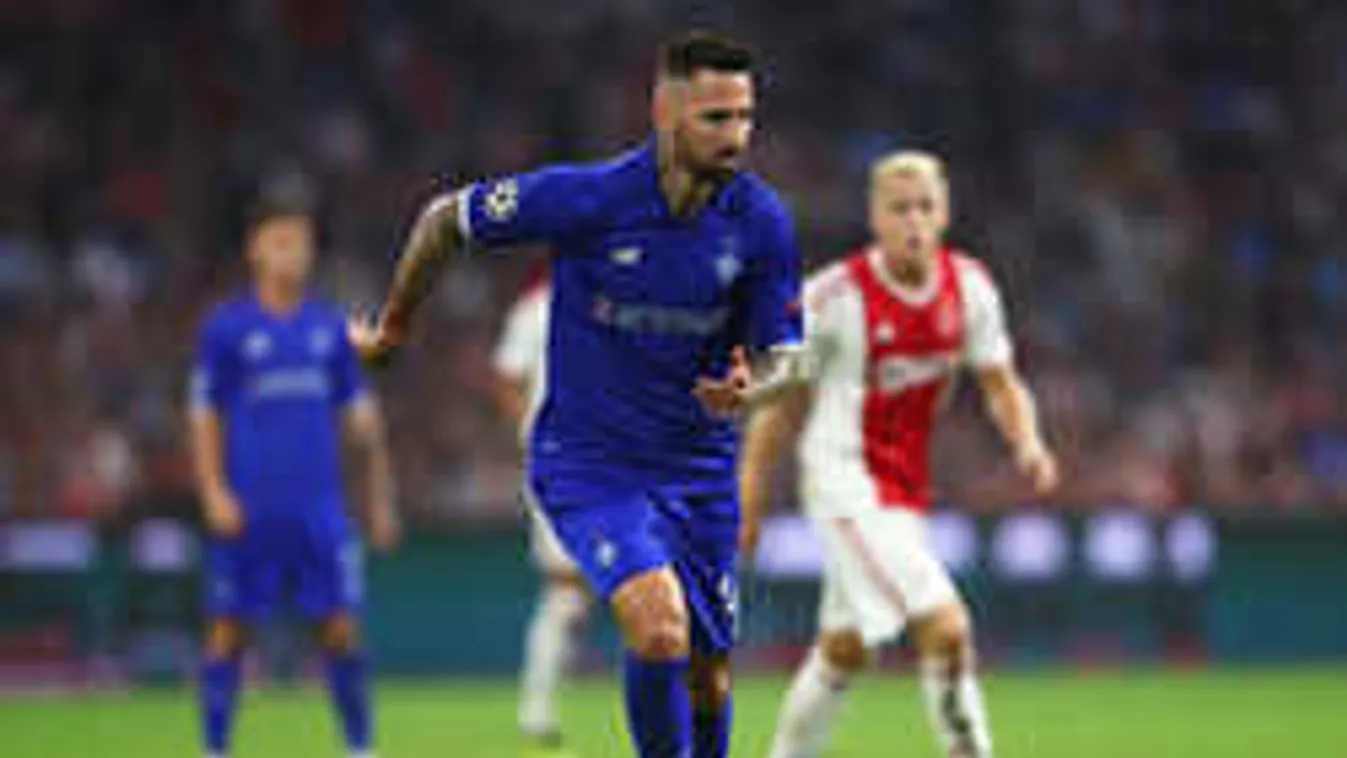 Köpésekről nézegetne videókat válogatott focistánk