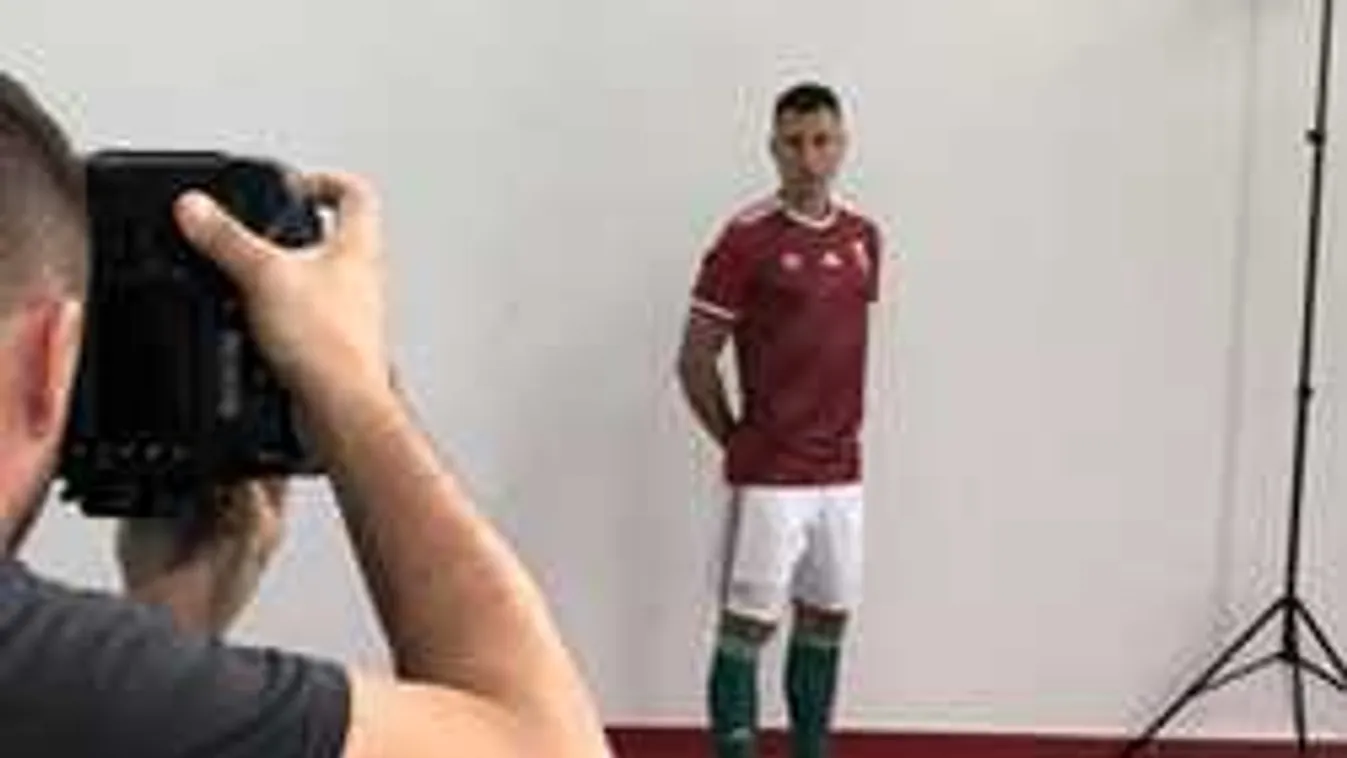 Sosem találnád ki, mi a hivatalos nyelv a magyar fociválogatottnál