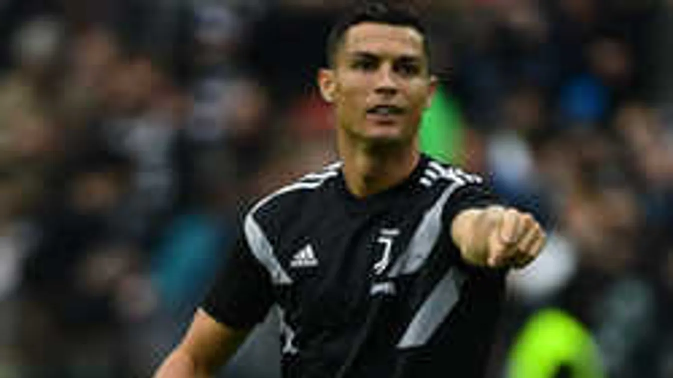 Cristiano Ronaldo megsértődött, mindenkinek beintett