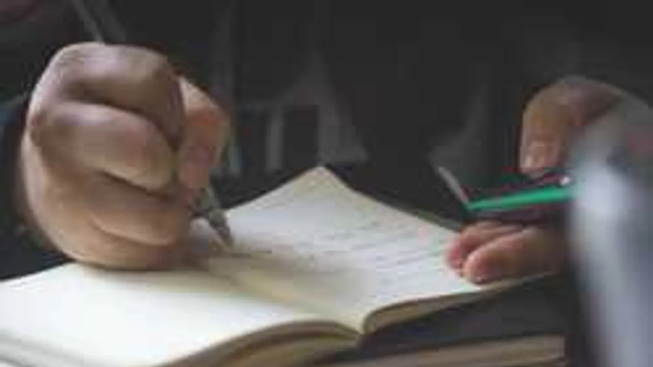 Meglepő őszinteség: édesanyja haláltusájáról vall Máté Gábor