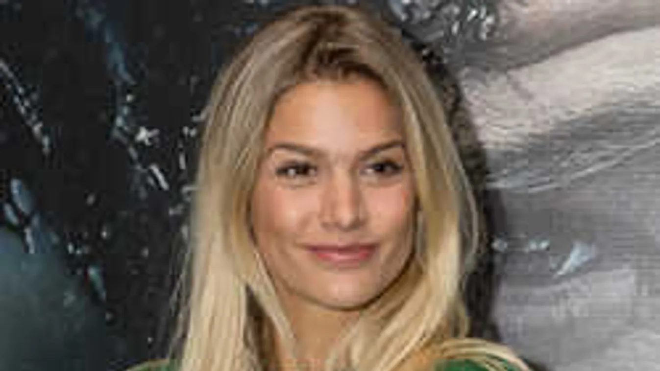 Sokkoló fotó: Belefogyott a családi viszályba Weisz Fanni