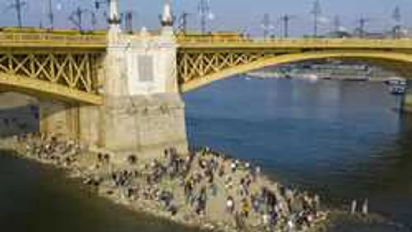 Ilyet eddig nem láttál! Elképesztő fotók a kiszáradó Dunáról