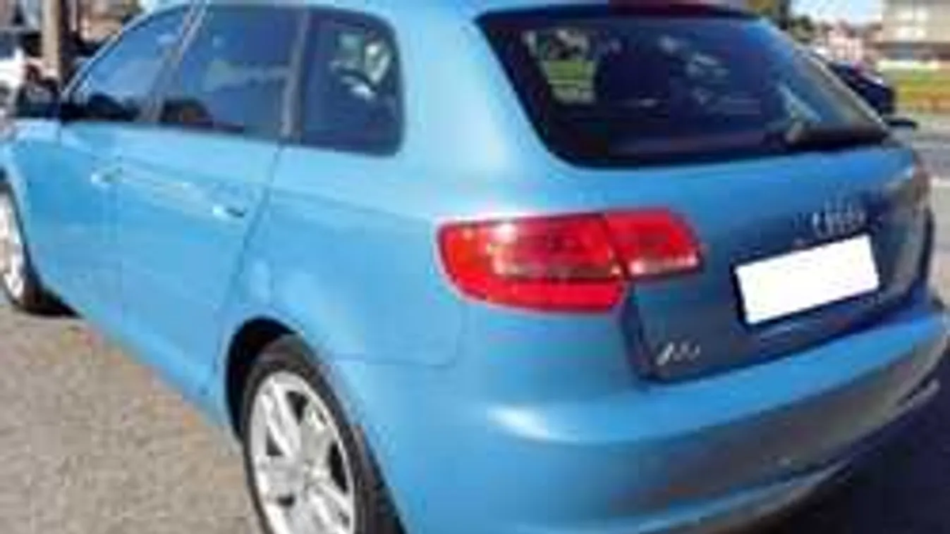 Nem is gondolnád mit rejtett egy debreceni babakék Audi