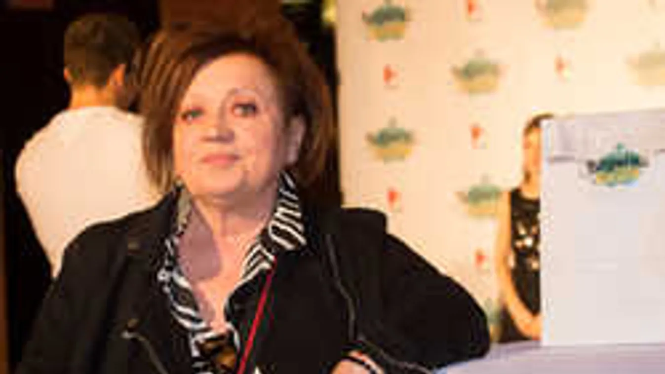 Csákányi Eszter: Apámról azt gondolták, nem érdeklem