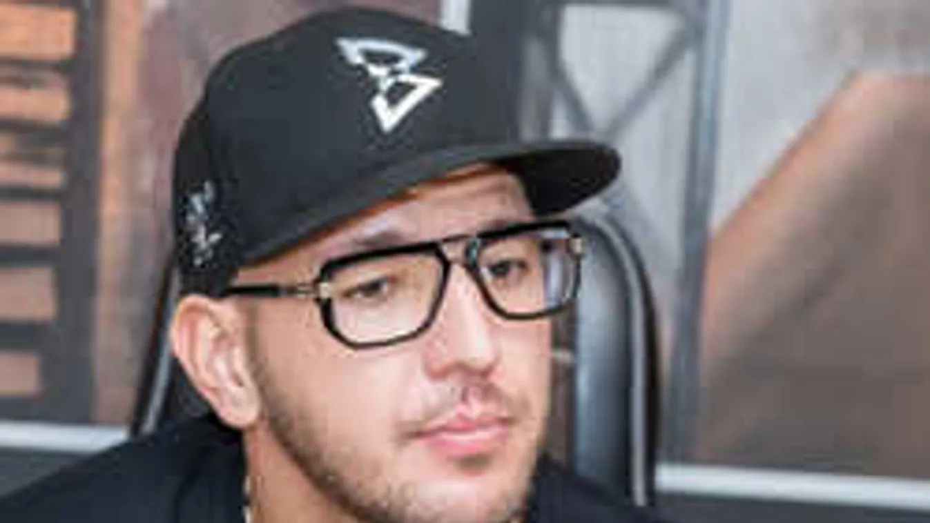 Ez igen: 7 milliós álomesküvőre készül Curtis