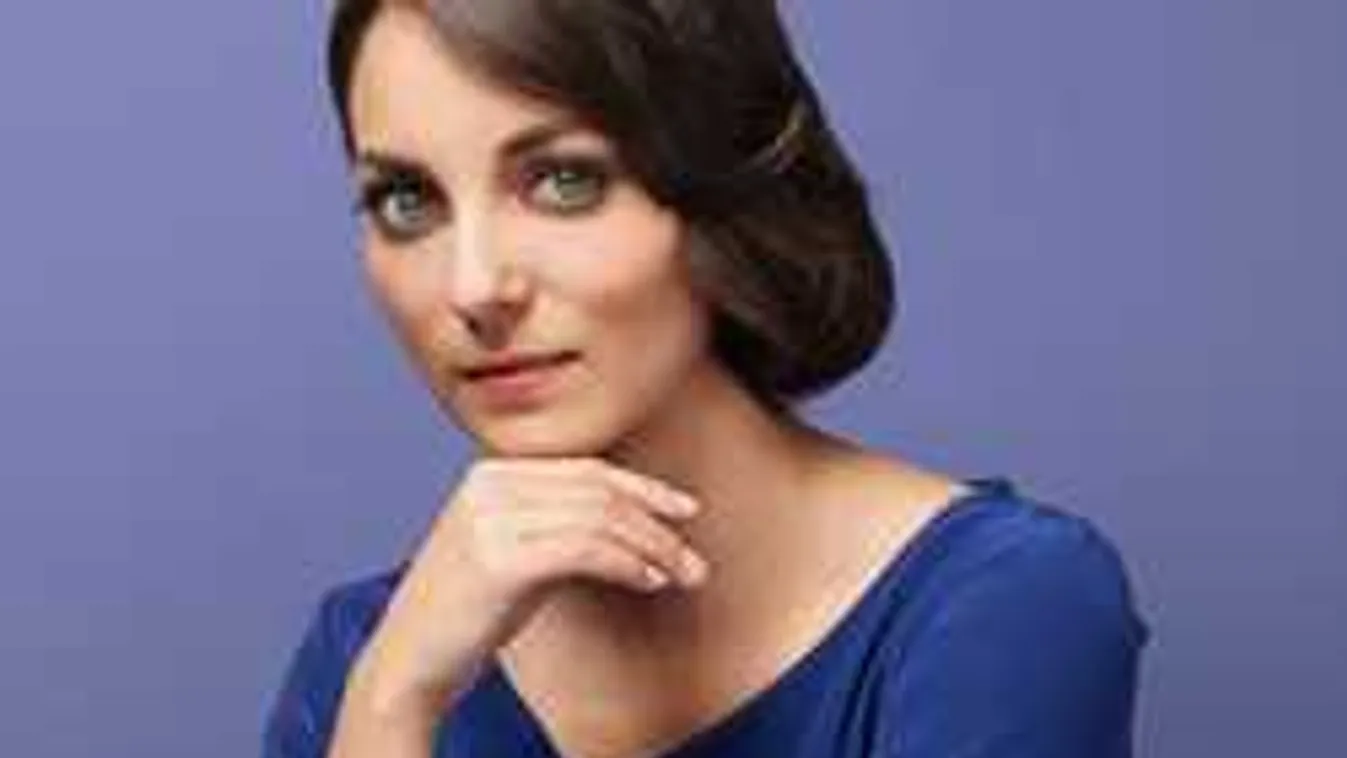 Vérfagyasztó, brutális támadás érte a magyar énekesnőt