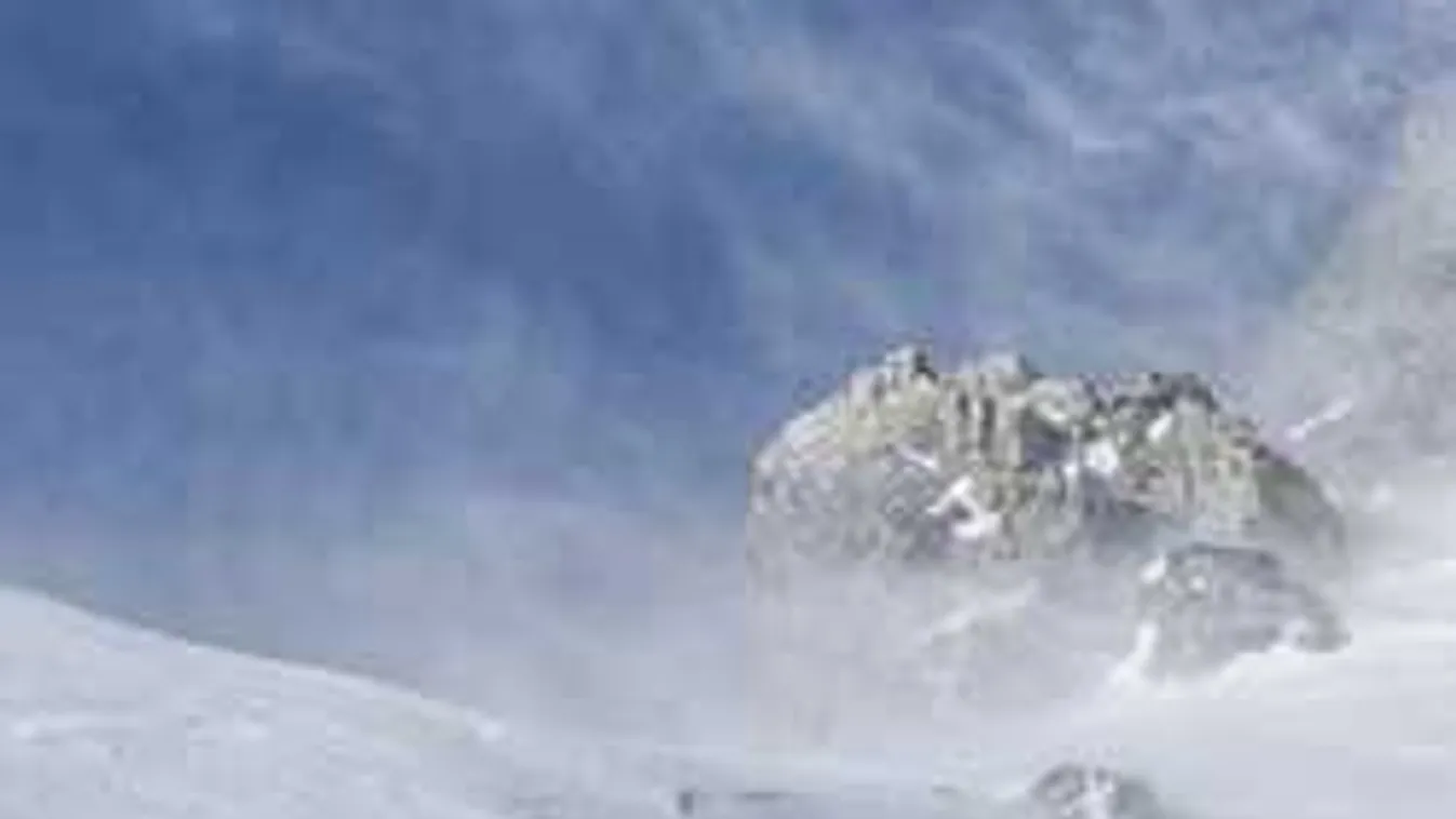 Kezdődhet a síszezon: félméteres havat várnak az Alpokba