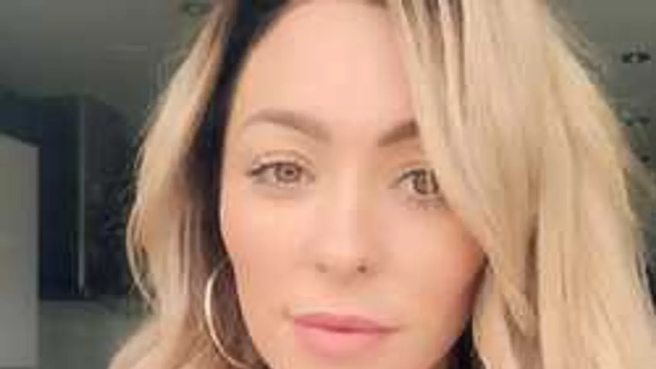 Szexuális zaklatás áldozata lett a sztárénekesnő, ez történt a vonaton