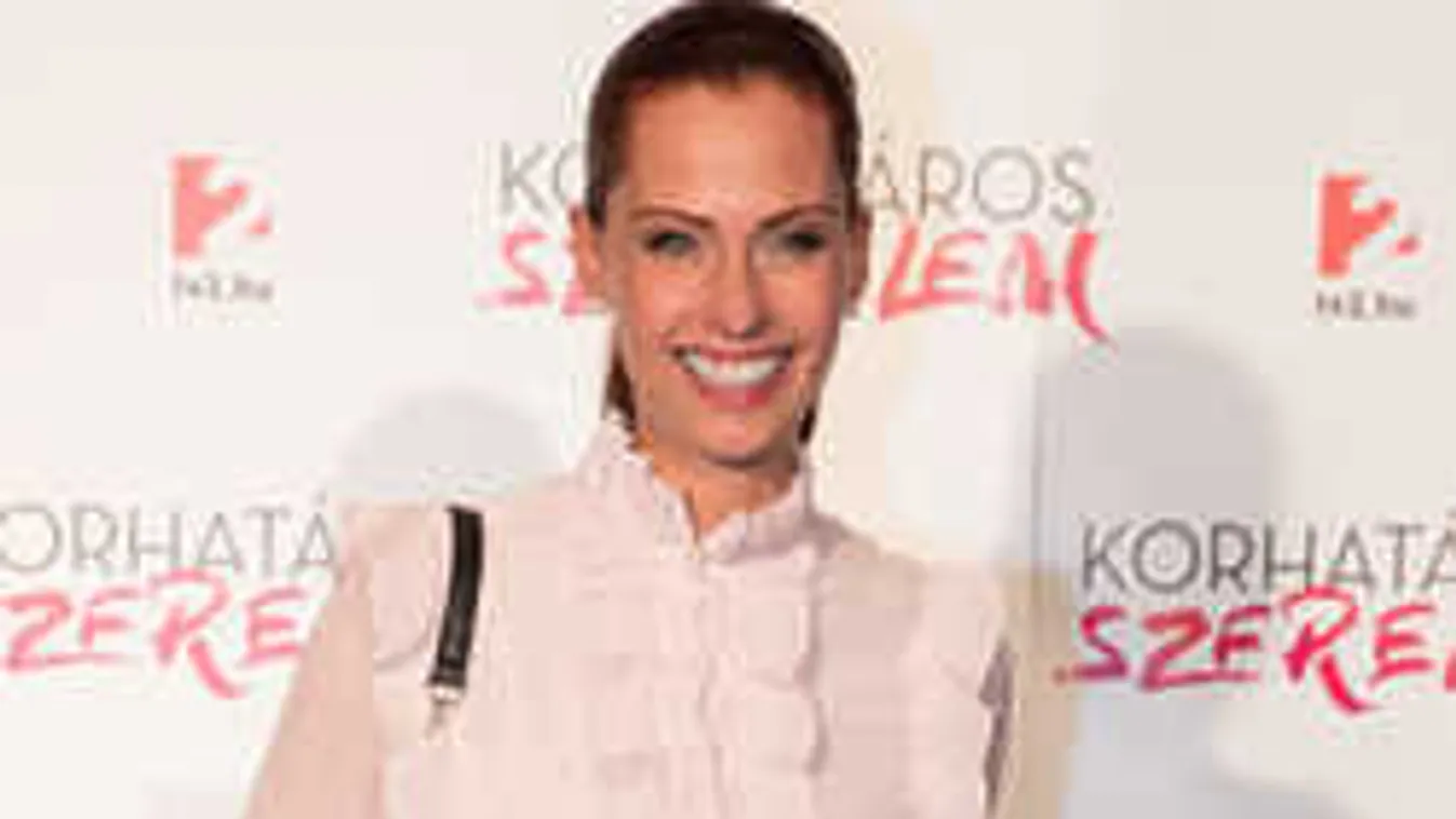 Elolvadtunk, tündéri fotón Dobó Kata és ritkán látott kislánya