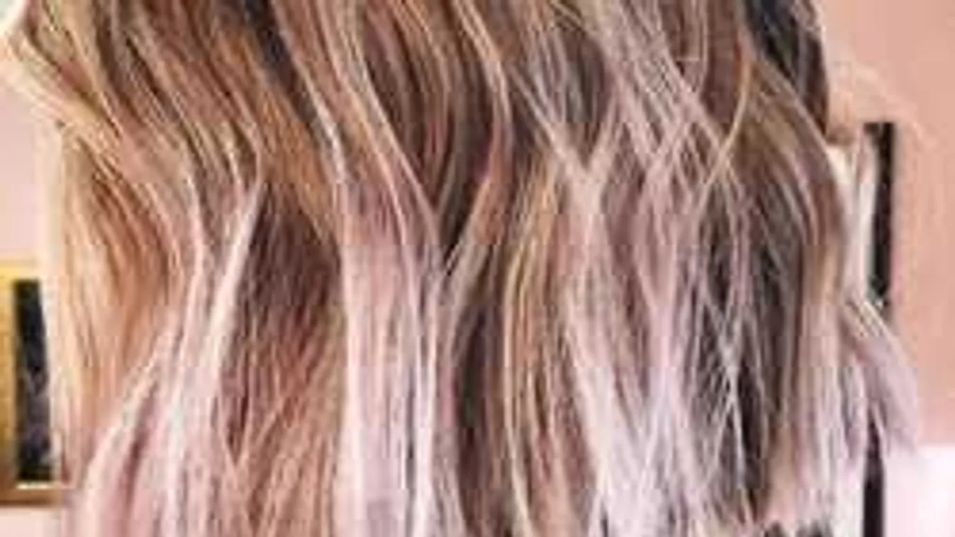 Vanília-lila haj lesz az új divat