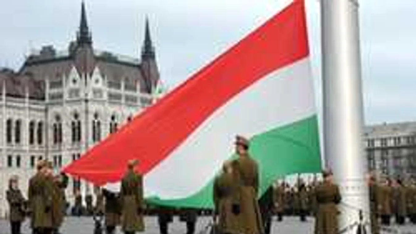 Nemzeti gyásznap a mai: félárbócon leng csak a magyar zászló