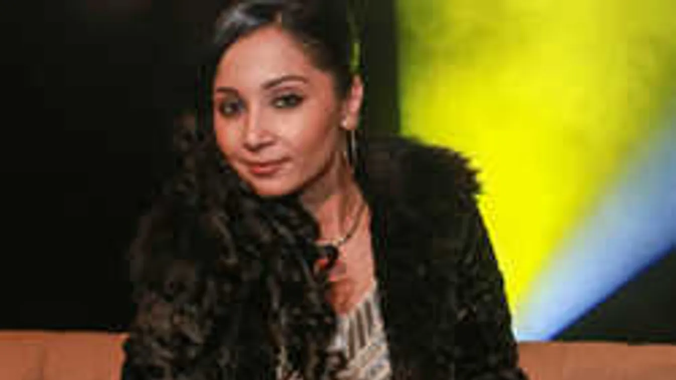 Igazi örömhír, hatalmas bejelentést tett Nótár Mary