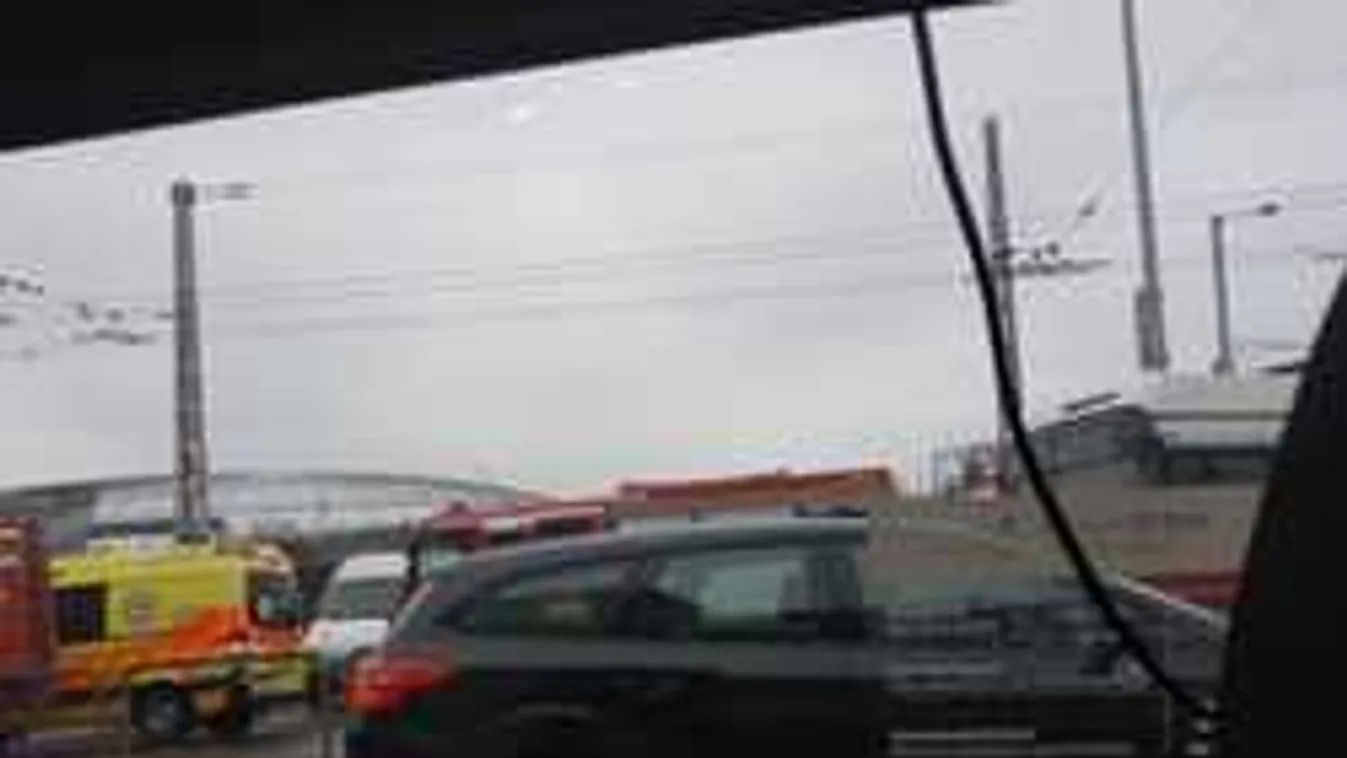 Teljes káosz Budapesten: Leállt a metró, beindultak a szirénák