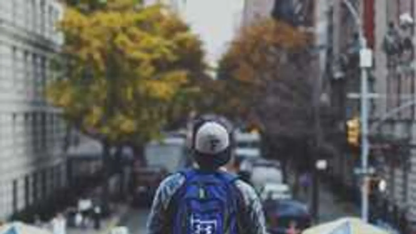 Kitört a botrány, meztelen képet kért jobb jegyért a pesti tanár