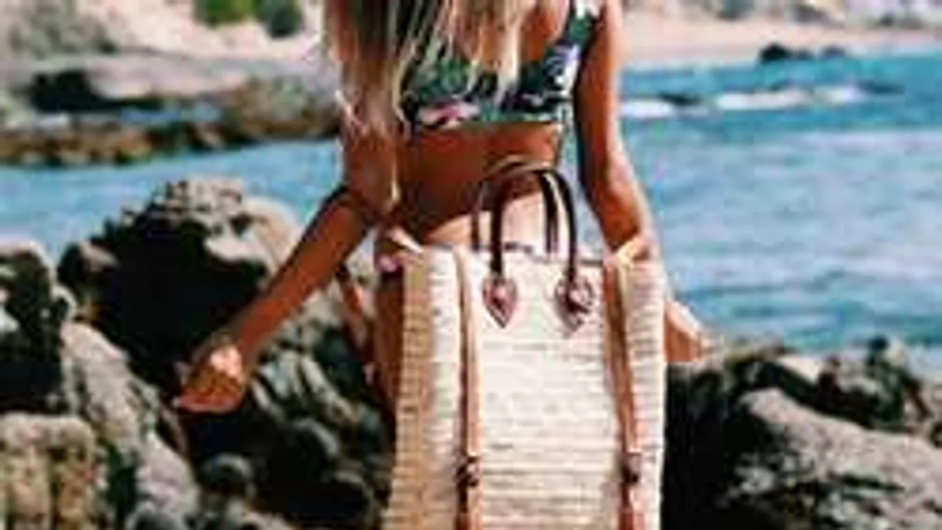 Ezt a táskát imádják most a nők, mindenkit megfiatalít