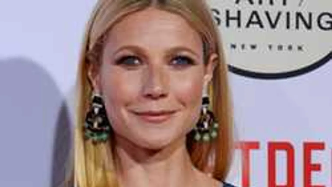 Itt az első fotó a sztármami esküvőjéről, sokáig titkolózott