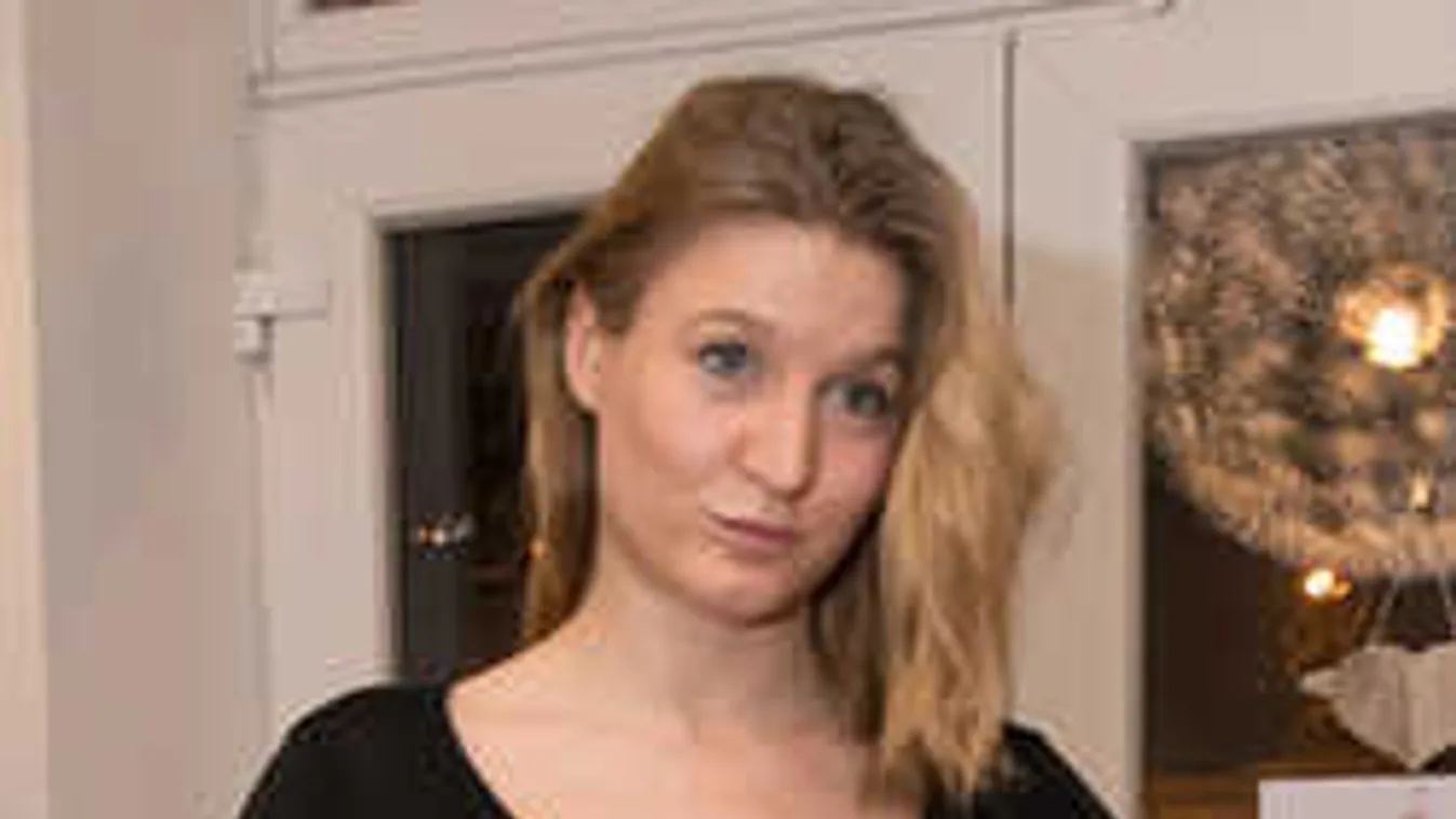 Tündéri fotót posztolt a magyar sztárszínésznő