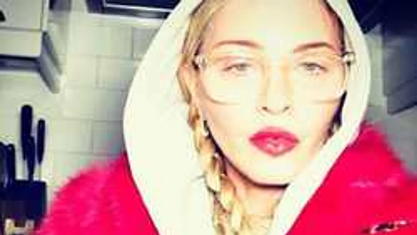 Madonna topless fotója még a legnagyobb rajongókat is megosztja