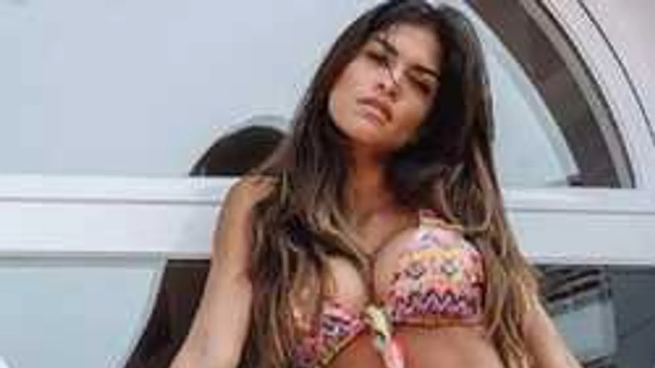 Sportolás közben villantotta meg kerek cicijét a gyönyörű lány