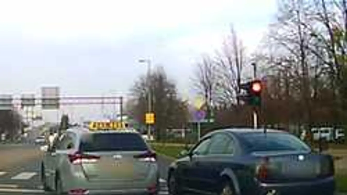 Ez aztán a pofátlan autós! - videó