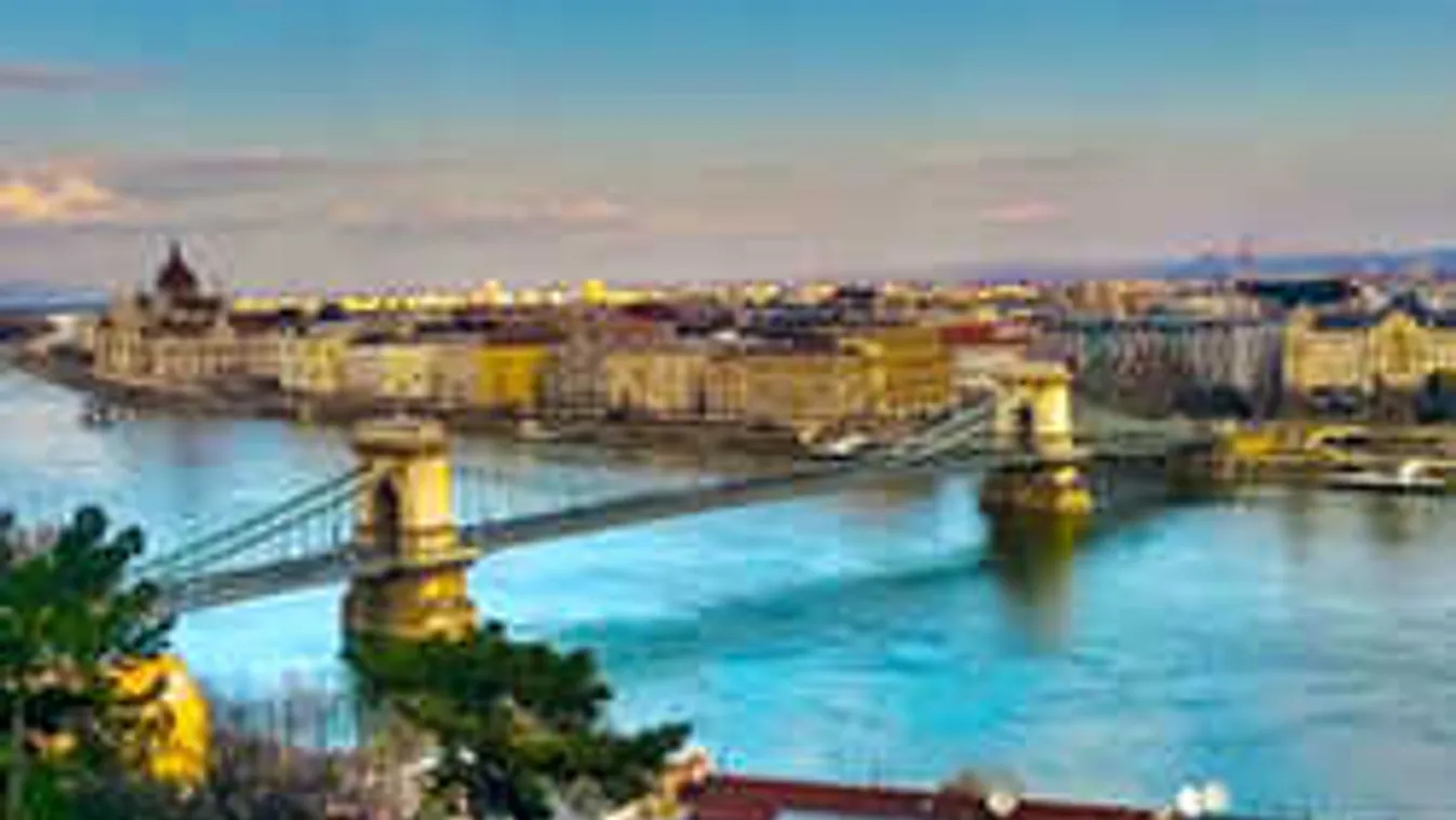 A hétvégére a skótoké lesz a Lánchíd