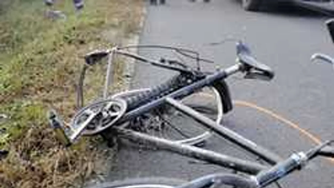 Megjöttek az első helyszíni fotók, tragikus baleset Pest megyében