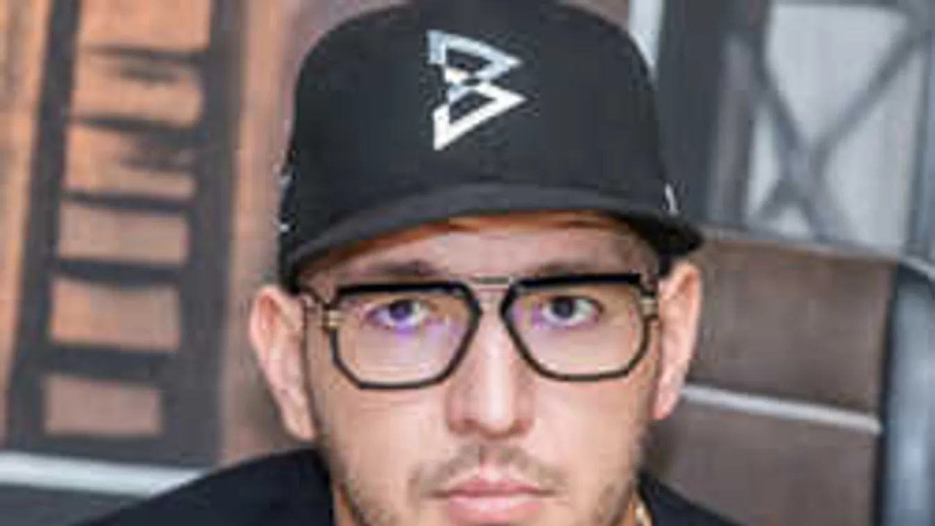 Döbbenetes fotót osztott meg Curtis a válogatott focista kivégzéséről