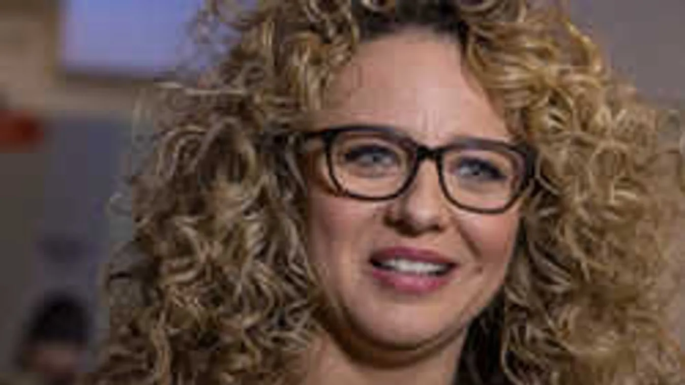 Szomorú hírt közölt a budapesti színház a magyar sztárszínésznőről