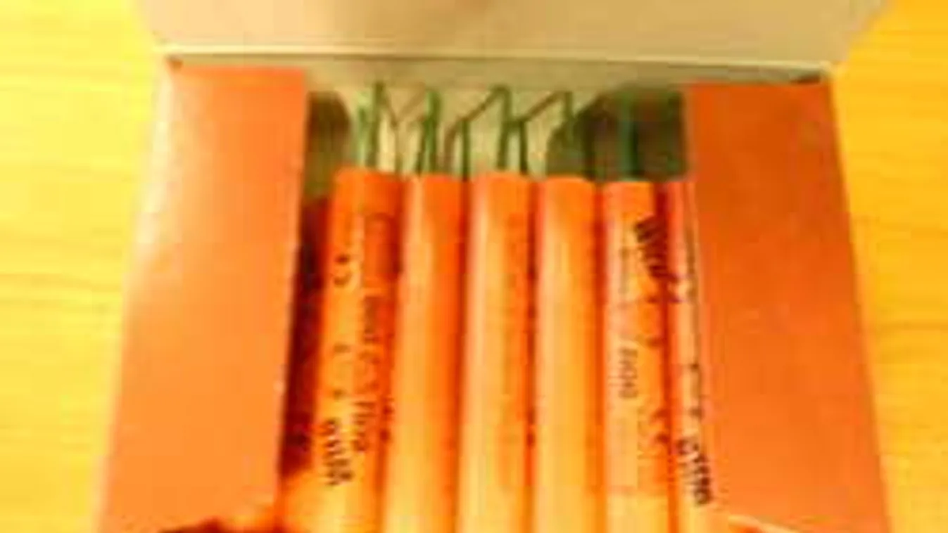 Üzletkötés közben érték tetten a rendőrök a petárdaárust