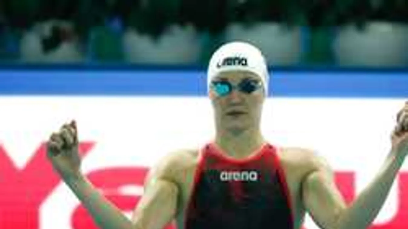 Érdekes fotó, így még nem láttad Hosszú Katinka érmeit