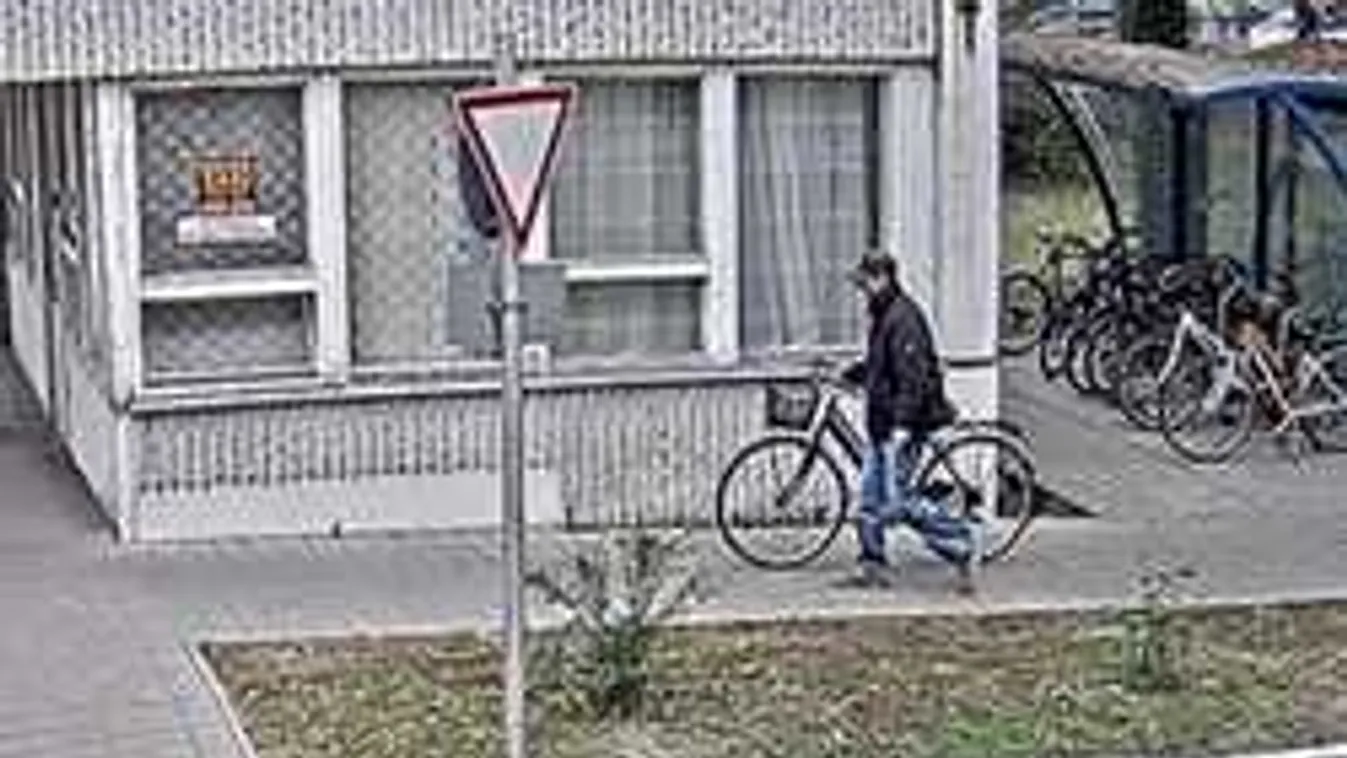 Pofátlan dolgot művelt egy győri férfi, le is videózták