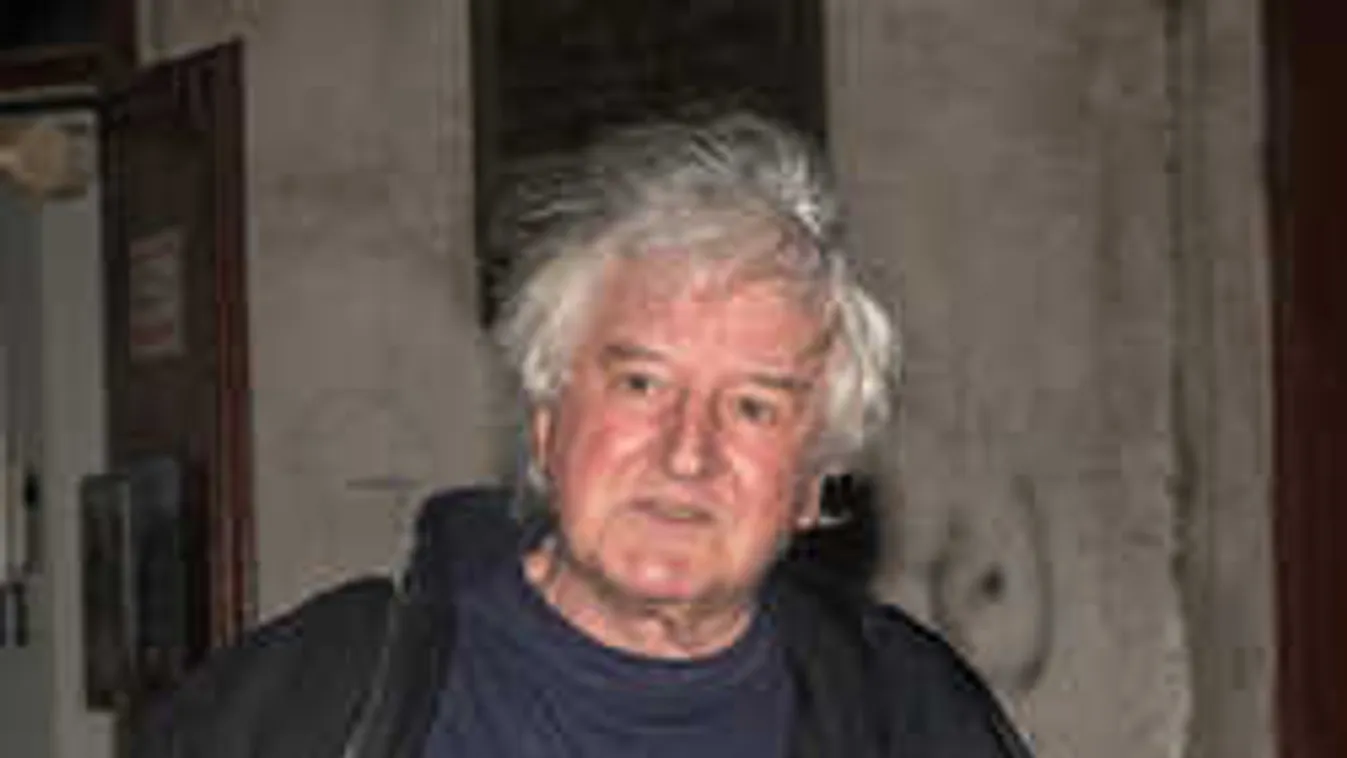 Megindító látvány: Ezt találtuk Tahi Tóth László sírján