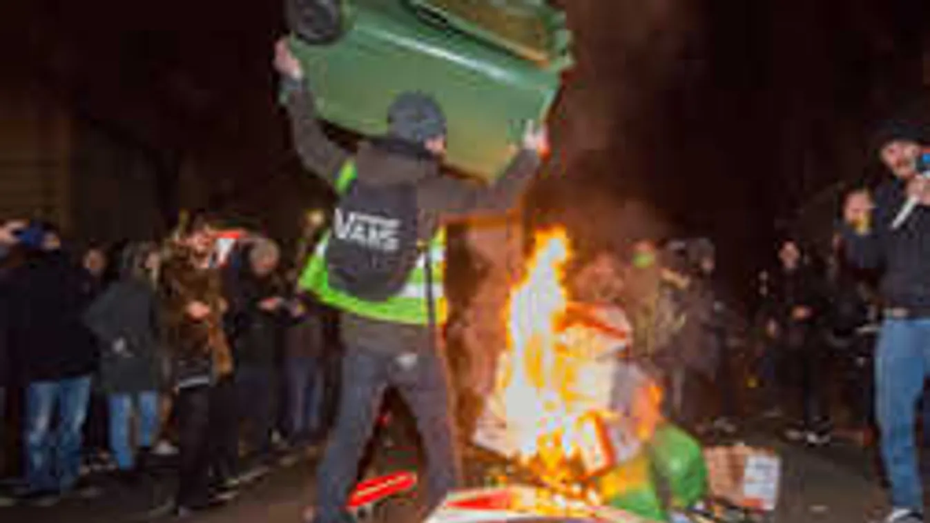 Sorosék meg akarják bénítani Budapestet, árulkodik a röpcédula