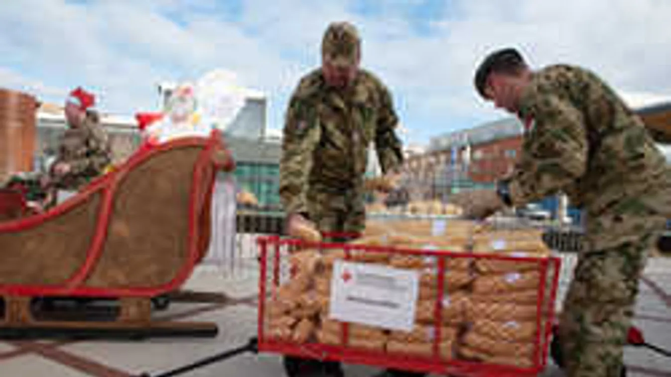 Jót tettek a rosszfiúk: ezt küldték a MikulásGyárba