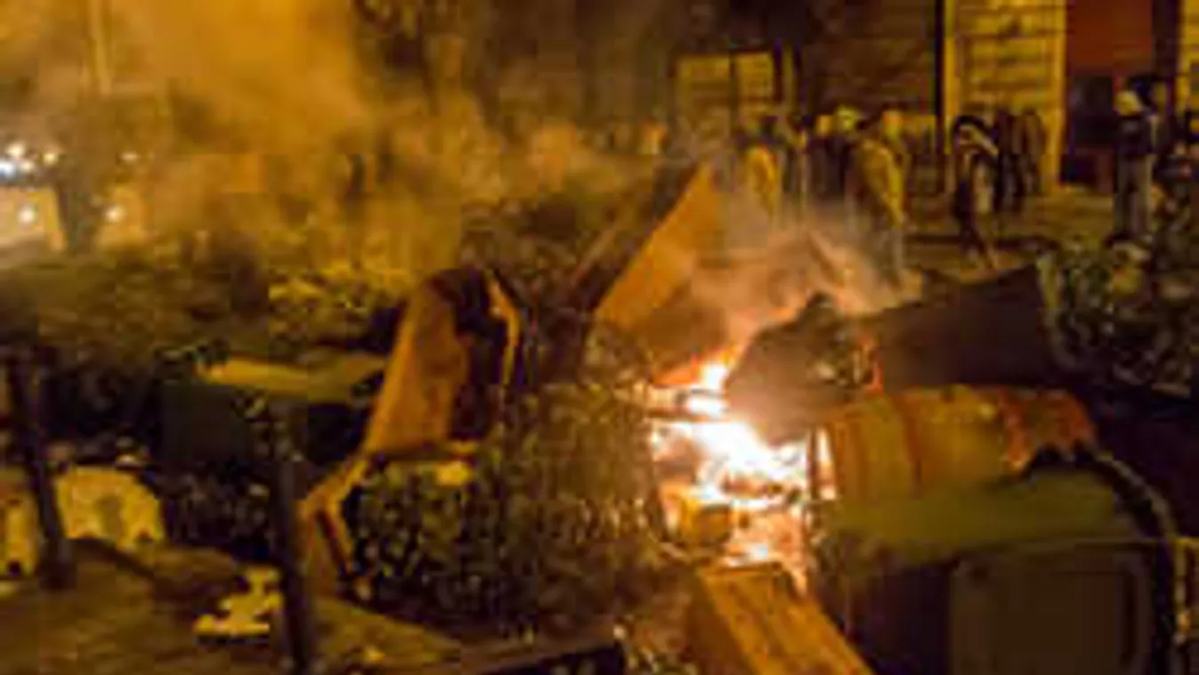 Bűnözők, büntetett előéletű garázdák a tüntetők között