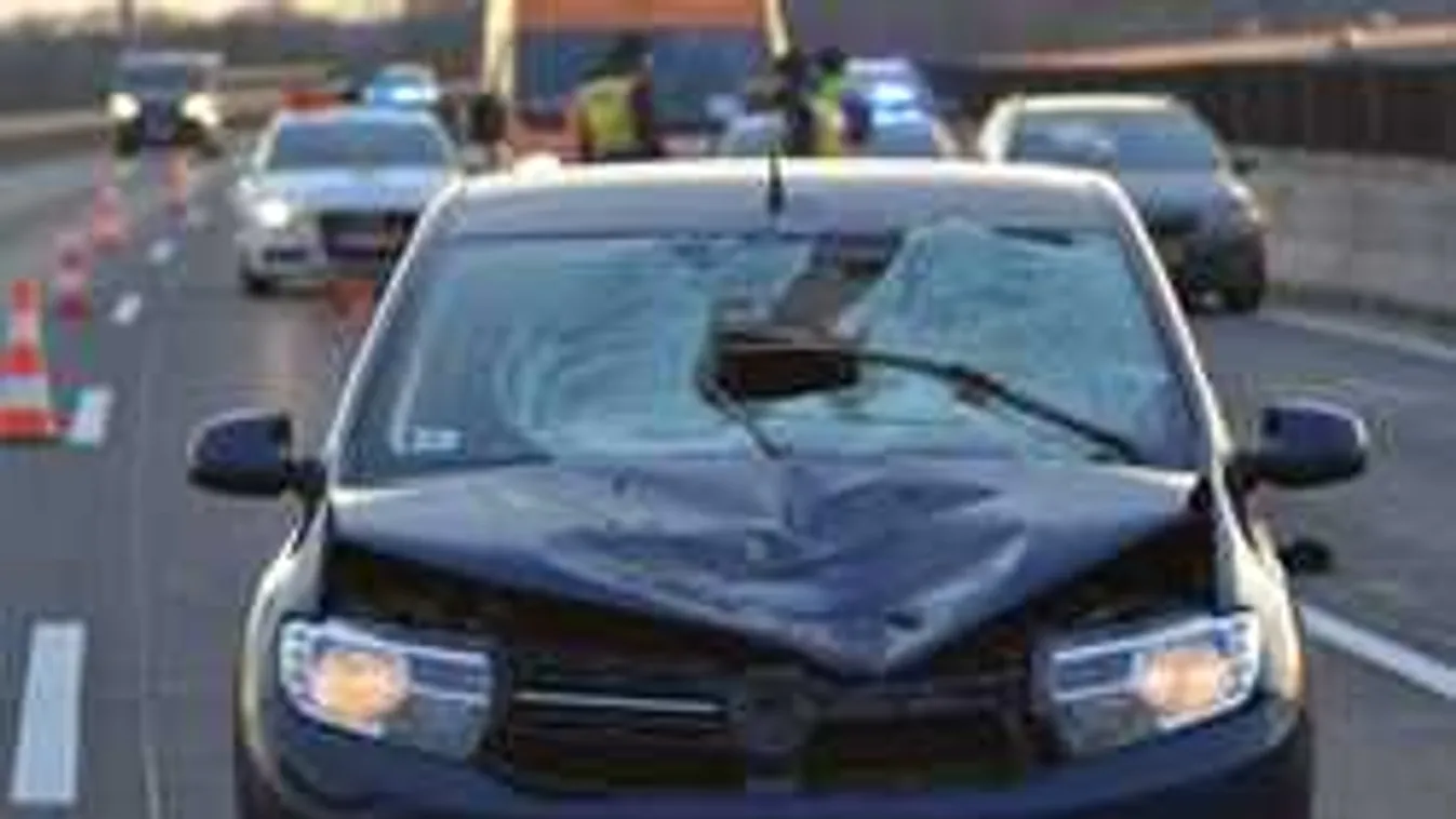 Megjött az első fotó: halálra gázoltak egy gyalogost az M0-áson