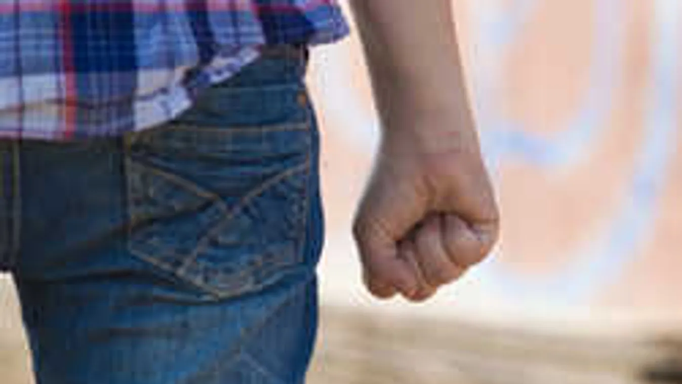 Kisiskolások karácsonyi előadásán verekedtek össze a szülők - videó