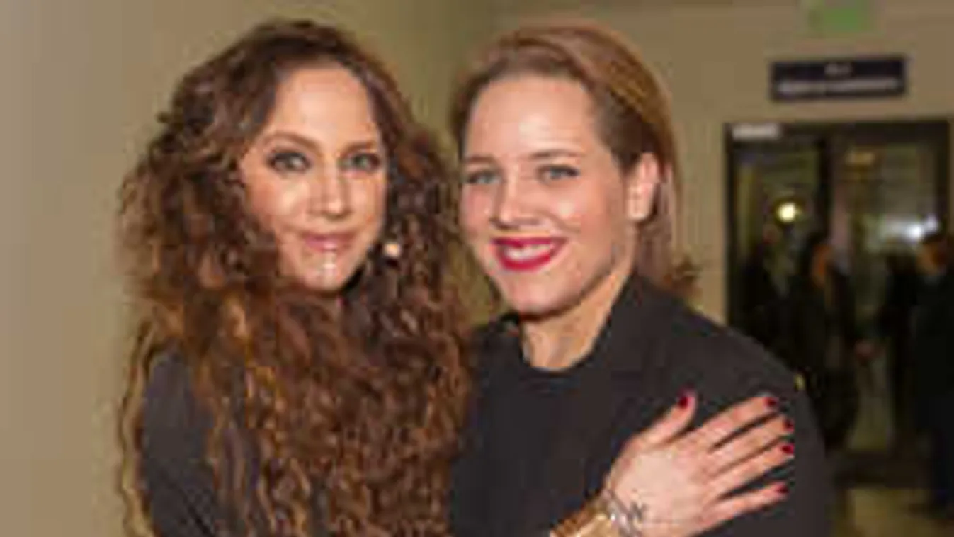 Durva botrány, az emeletről dobálta ki húga cuccait Tóth Vera!