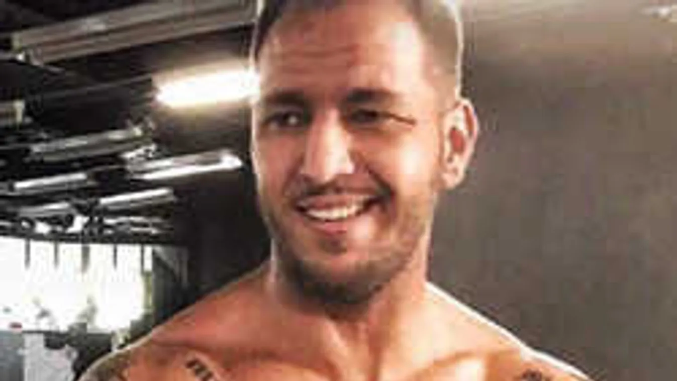 Dagad a botrány, így bánt zenésztársaival Curtis